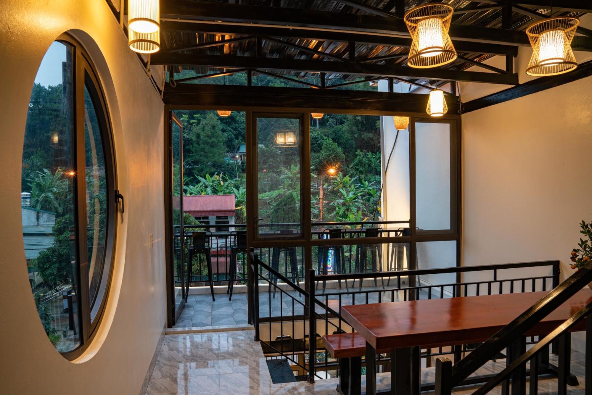 Strawberry House , Tour & Motorbikes Rentel Bed and Breakfast Ha Giang Εξωτερικό φωτογραφία