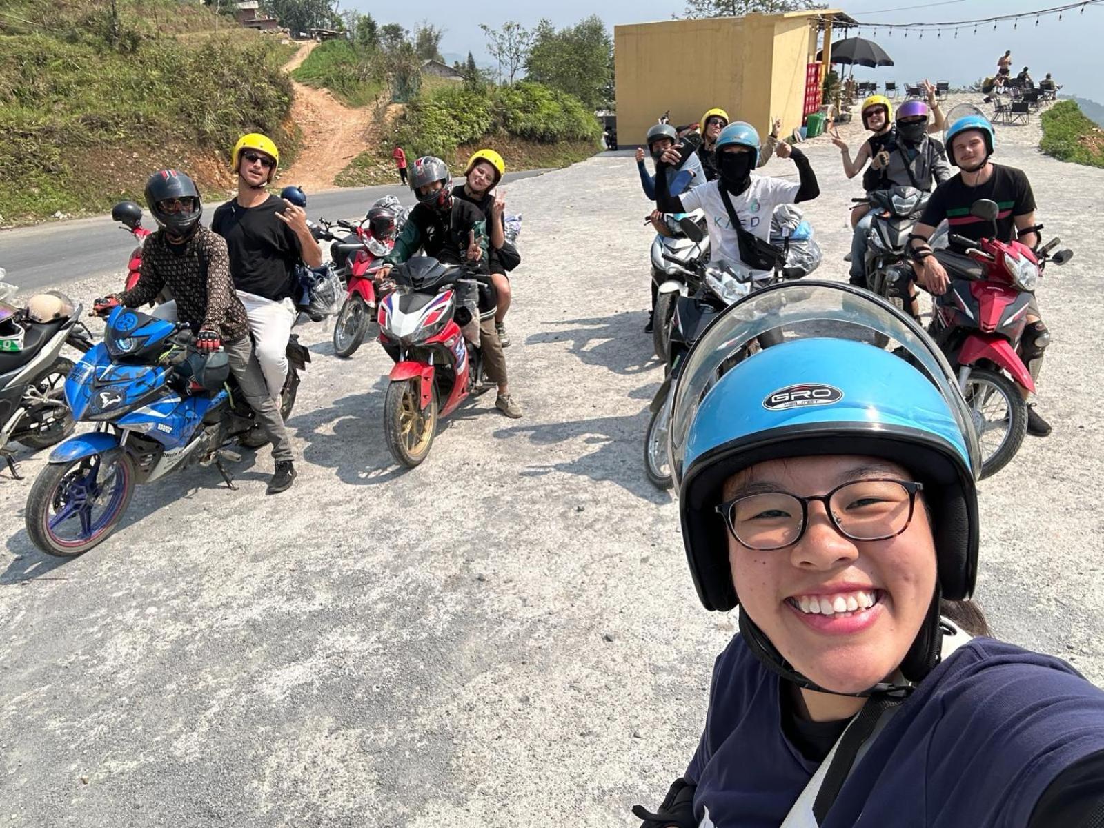 Strawberry House , Tour & Motorbikes Rentel Bed and Breakfast Ha Giang Εξωτερικό φωτογραφία
