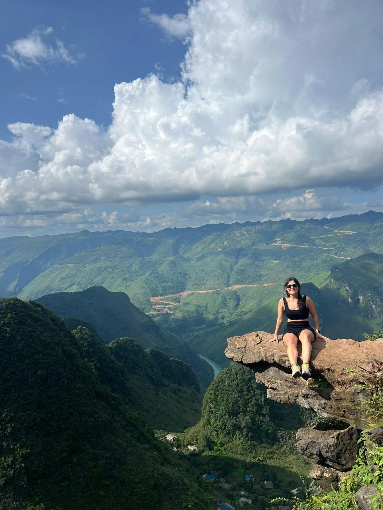 Strawberry House , Tour & Motorbikes Rentel Bed and Breakfast Ha Giang Εξωτερικό φωτογραφία